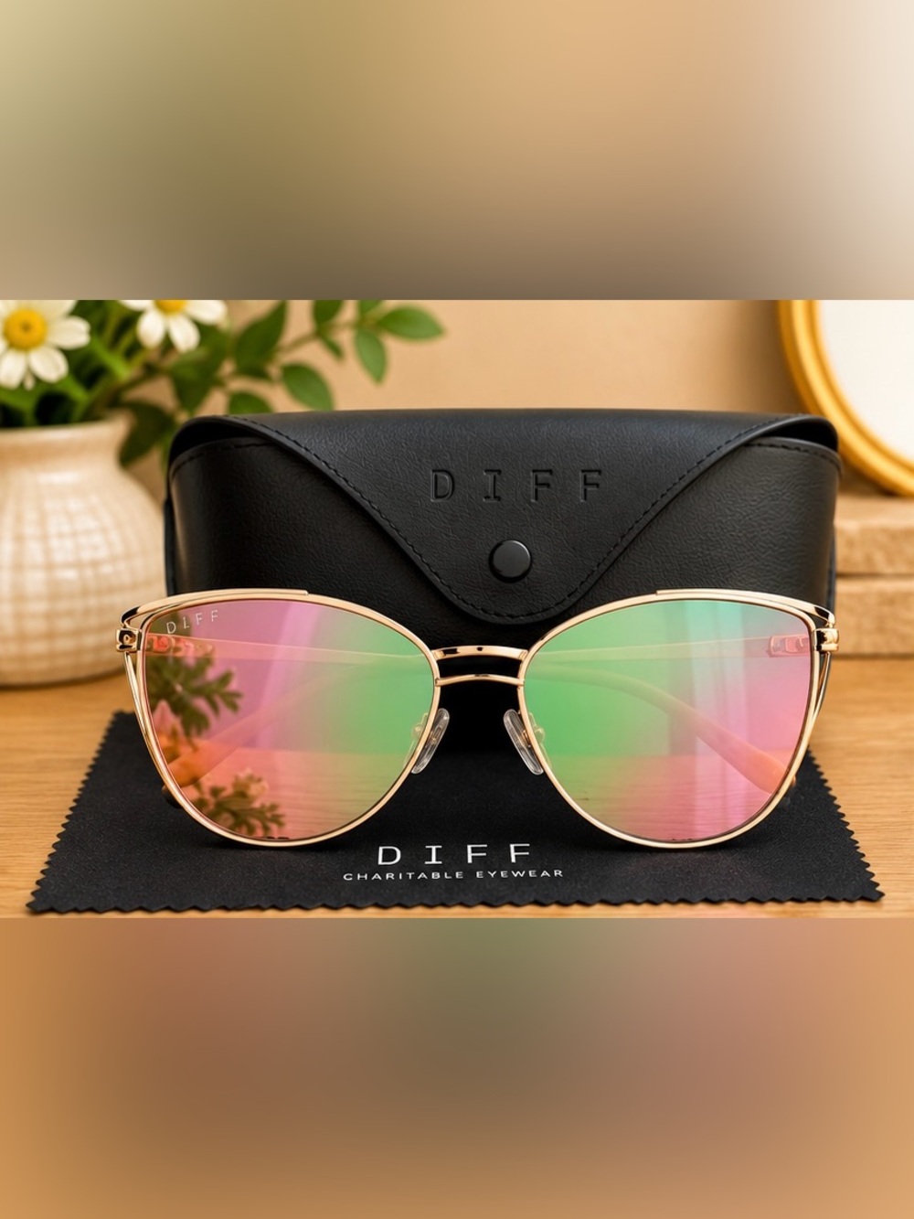 DIFF Eyewear Sienna Gold Coral Mirror Sunglasses NEW